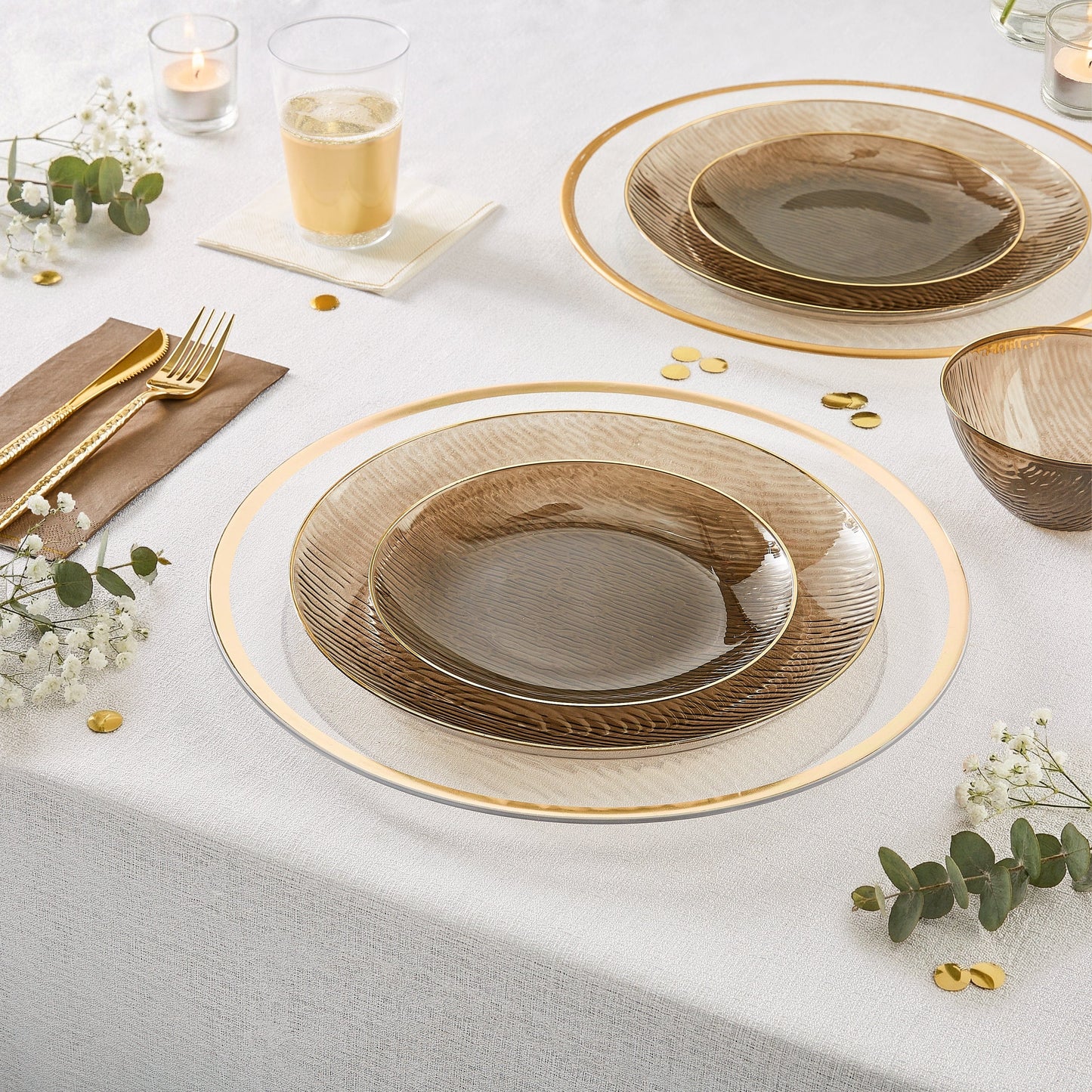 Transparent Waterfall Brown and Gold 7.5 Plastic Plates | 24 Plates