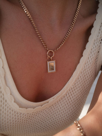 Bold Charm Kette