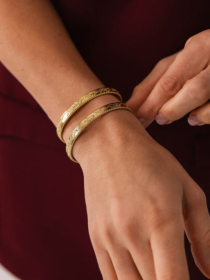 Vintage Love Armcuff