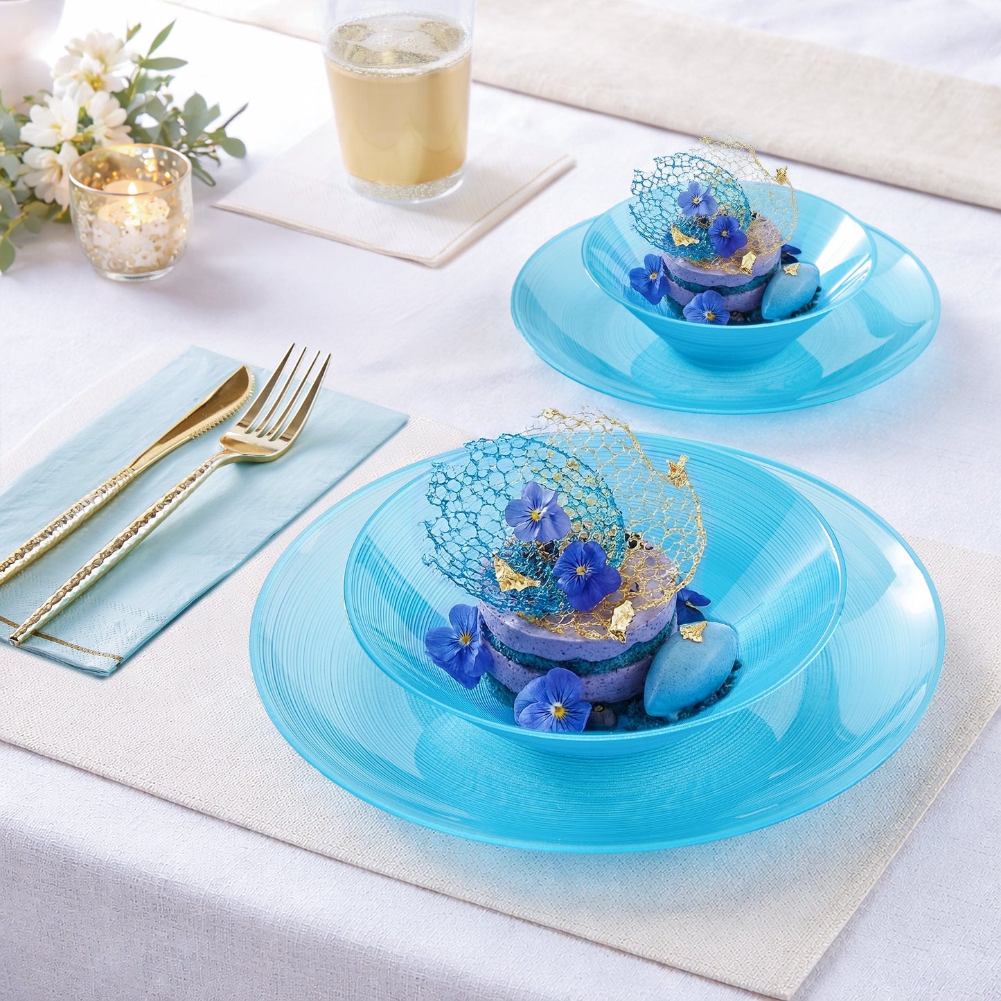 Round 10.25 Ripple Transparent Ocean Teal Dinner Plastic Plates | 12 Plates