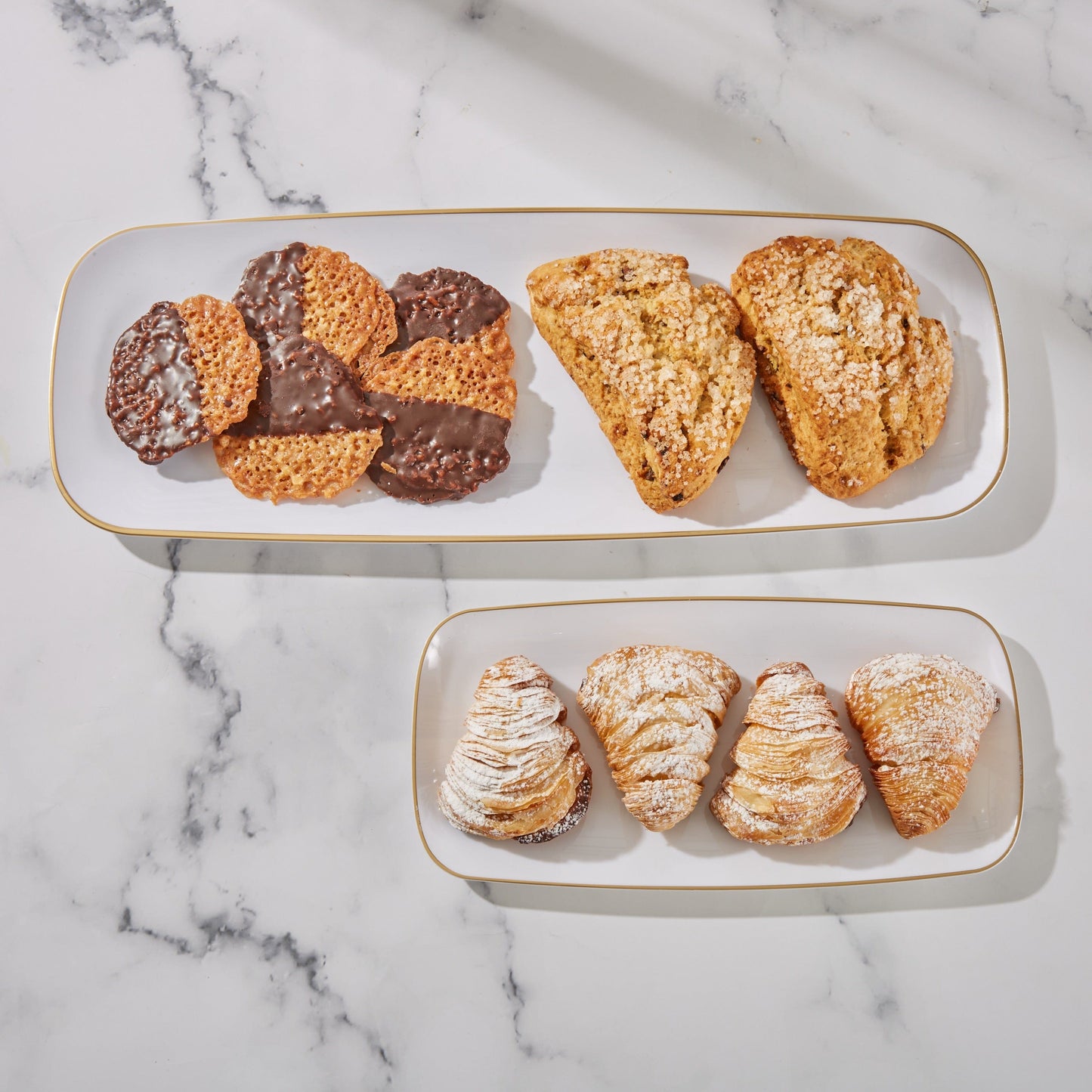 White and Gold Large and Small Combo Plastic Trays | 6 Trays