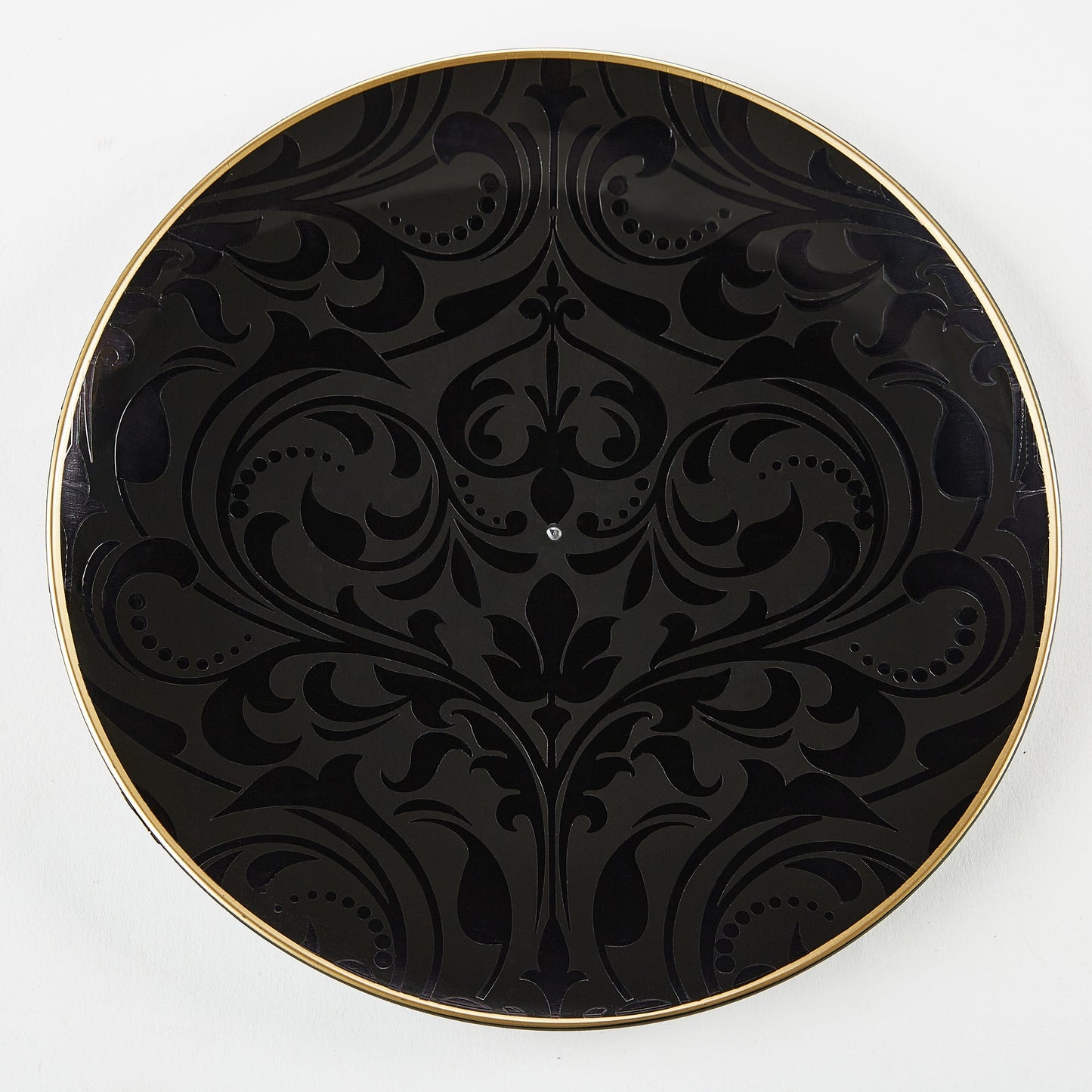 Round Black • Gold Baroque Pattern Plastic Plates | 20 Pack