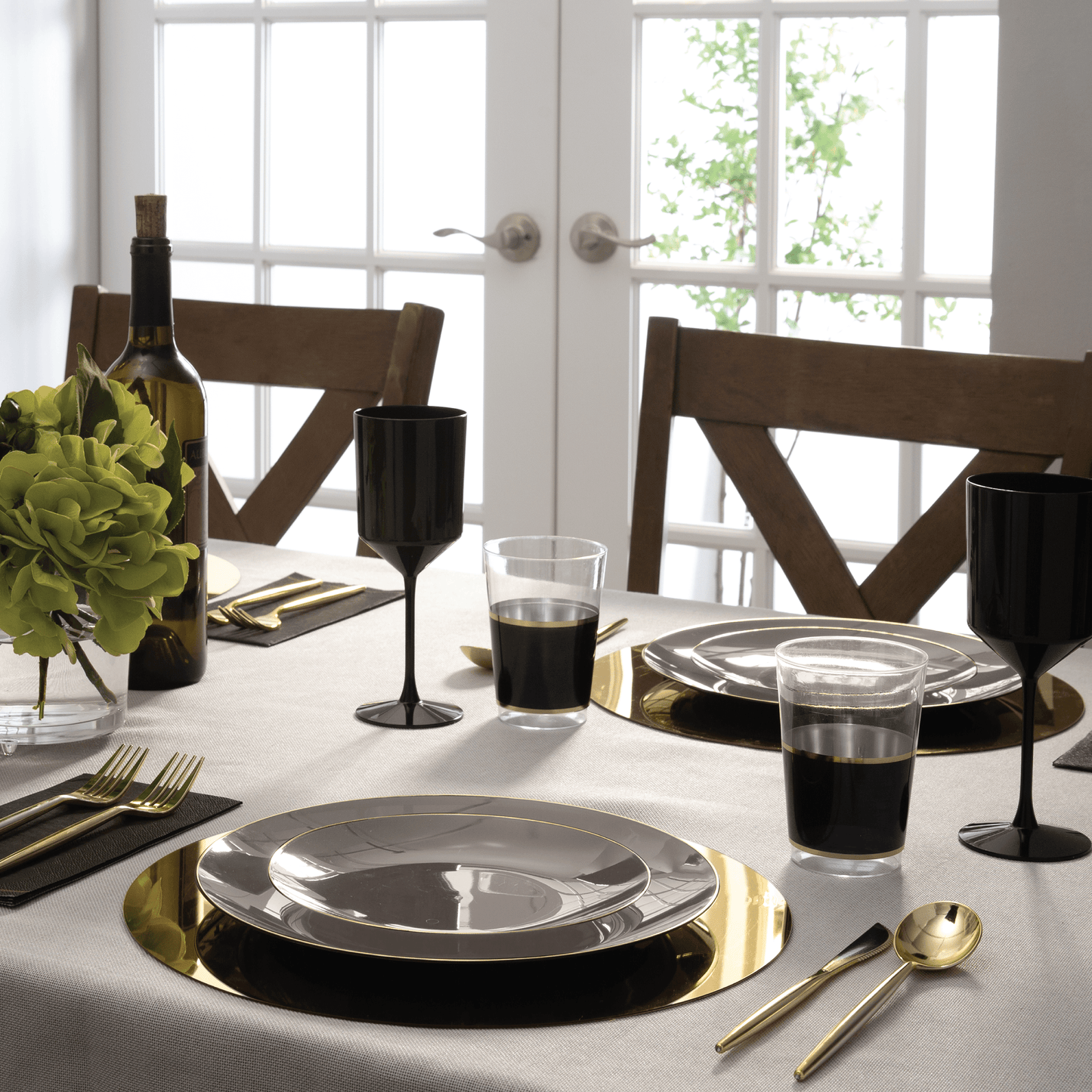 Round Taupe and Gold Plastic Plates | 10 Pack